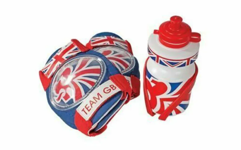 Team GB Knee/Elbow Pads and Water Bottle Set